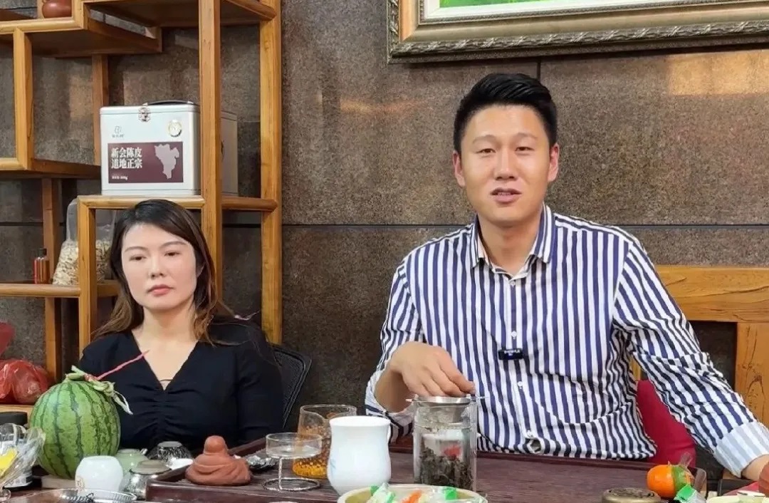 90后夫妻創(chuàng)業(yè)傳奇，四年能賺五套房，背后原因揭密！